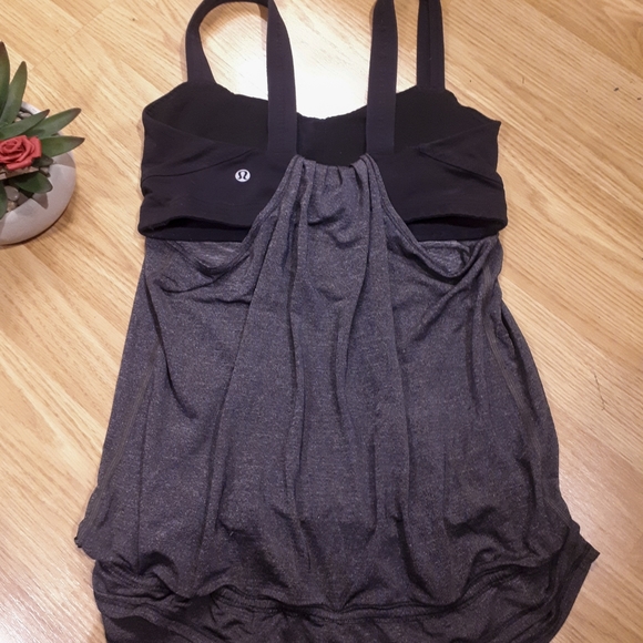 lululemon top size 6 - Picture 13 of 15